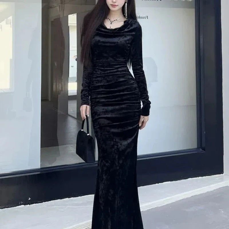 French Style Long-sleeved Dress for Women with New Slim Pleated Hips and Long Fishtail