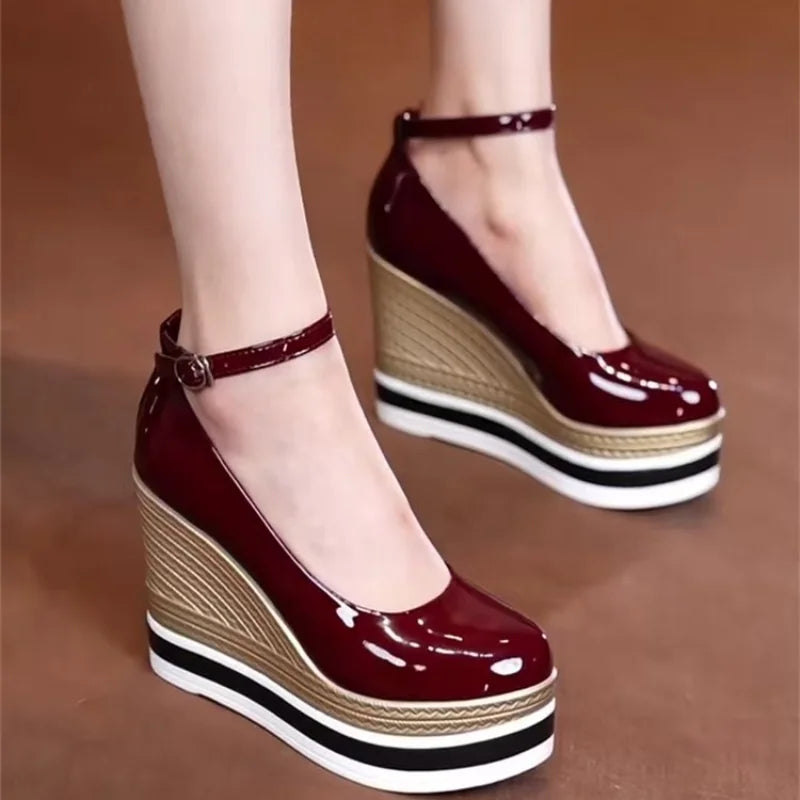 Women Shoes Loafers Wedges Platform High Heels Sandals Summer Trend Designer Casual Shoes Dress Pumps