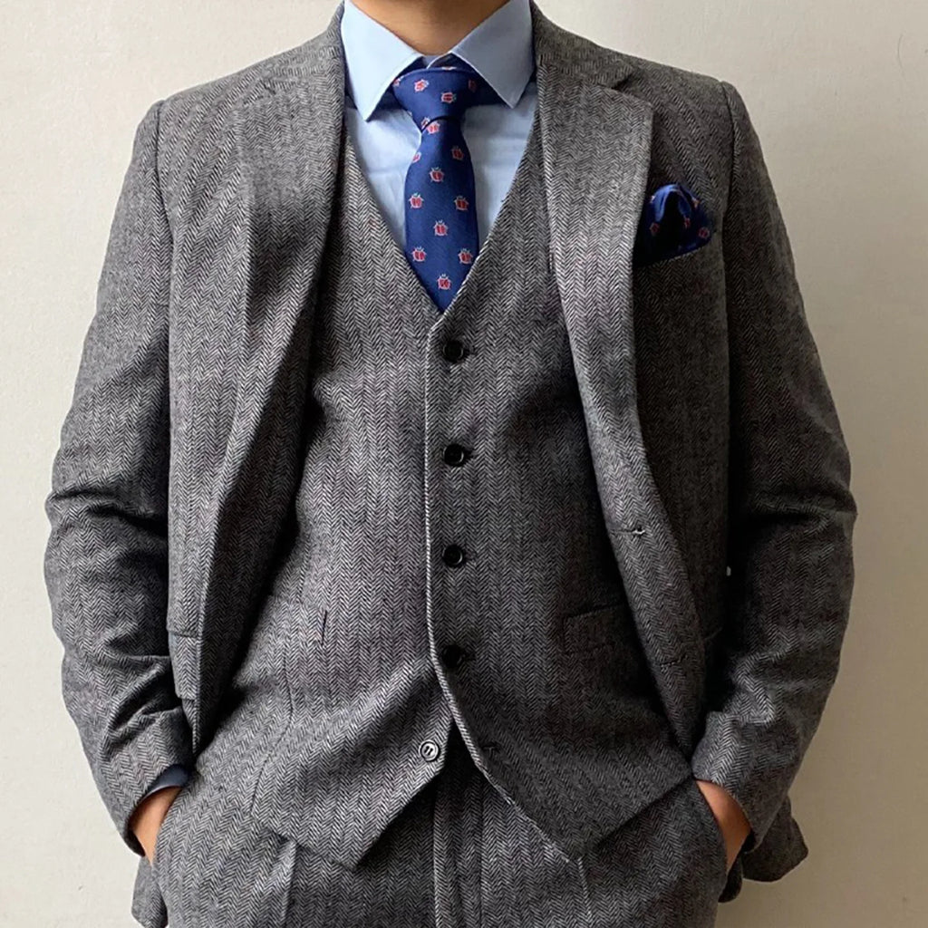 Plus-Size Men's New Suit Set with Herringbone Pattern, High-End, Mature Style, Business Commuting, Versatile, Slimming, Casual Suit Three-Piece Set